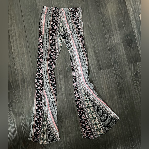 Hippy little flare - Picture 1 of 3